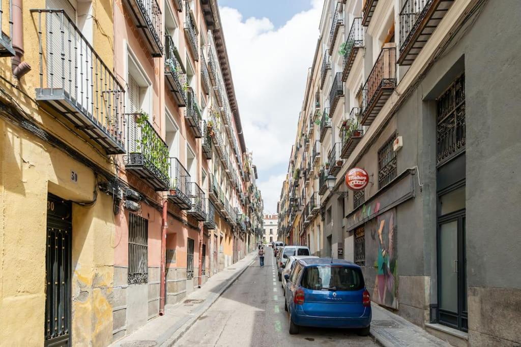 Nice Flat In Lavapies At Street Level S23A Madrid Buitenkant foto